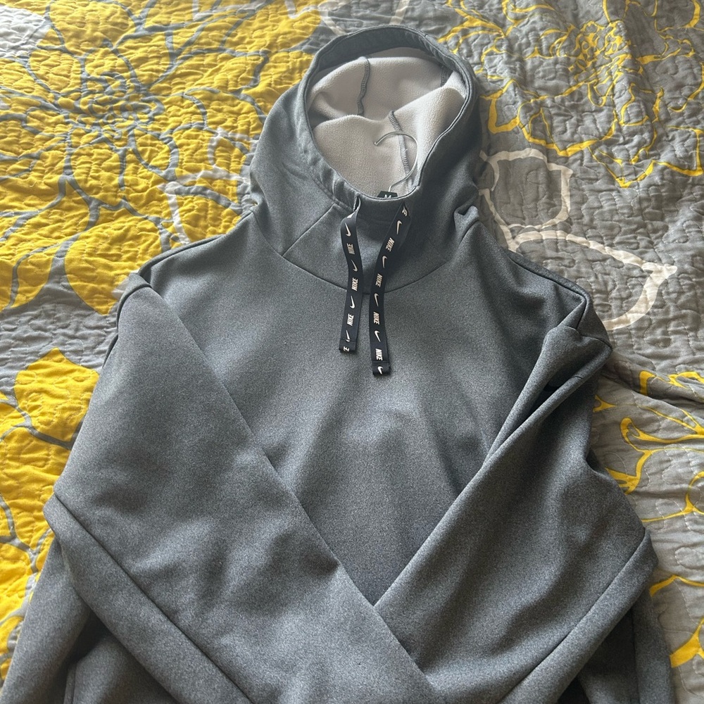 Grey Nike Pullover w/ Hood